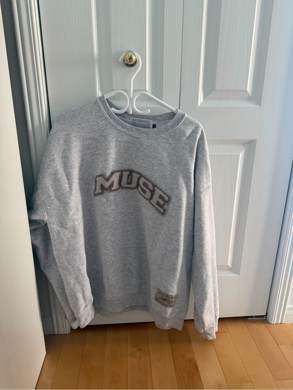 Gray 'MUSE' Crewneck Sweatshirt - Casual Sweater